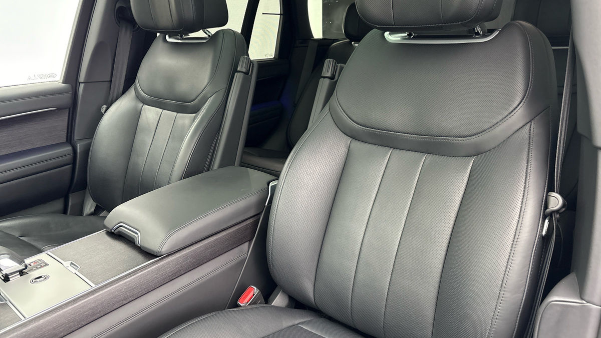 Land Rover Range Rover Image 7