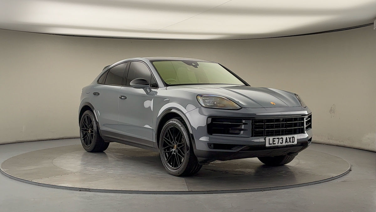 Porsche Cayenne Sticky Header Image