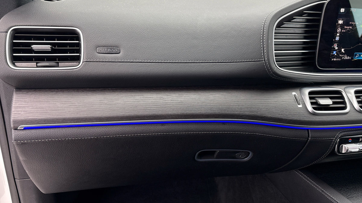 Mercedes-Benz GLE Image 26