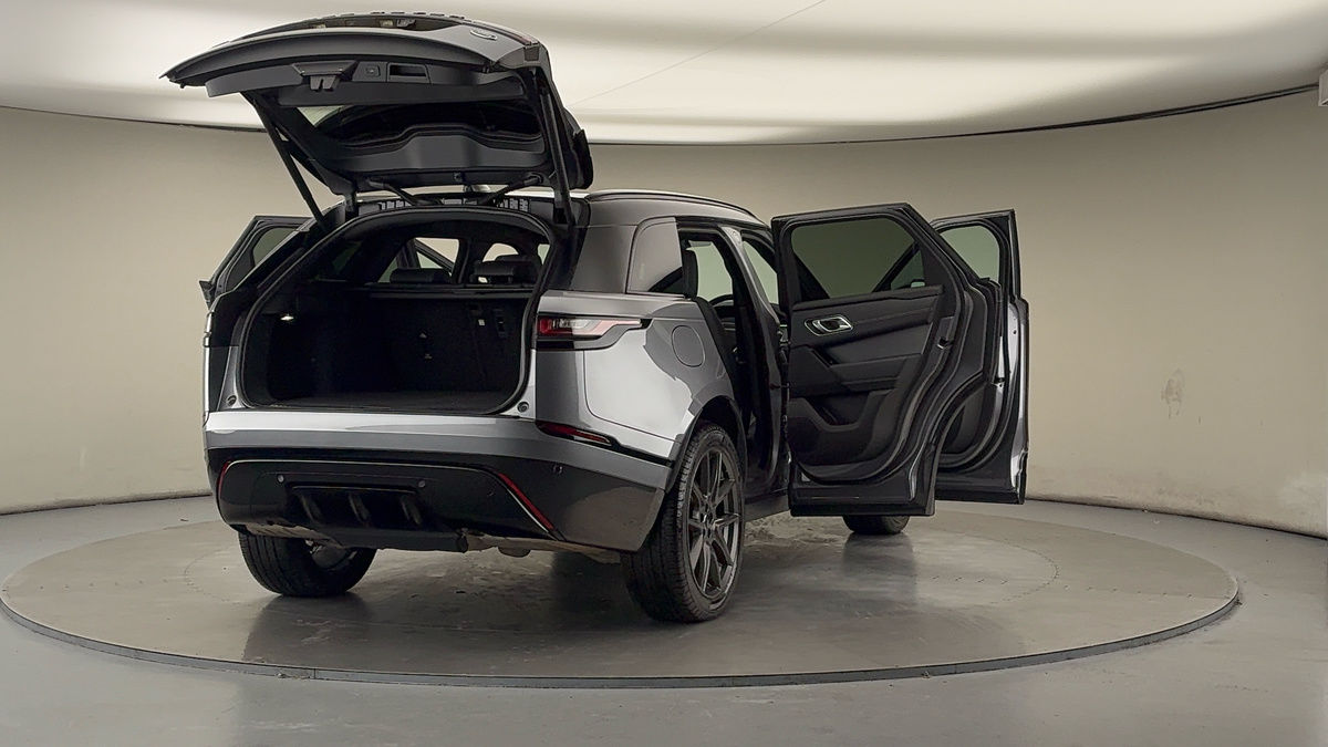 More views of Land Rover Range Rover Velar