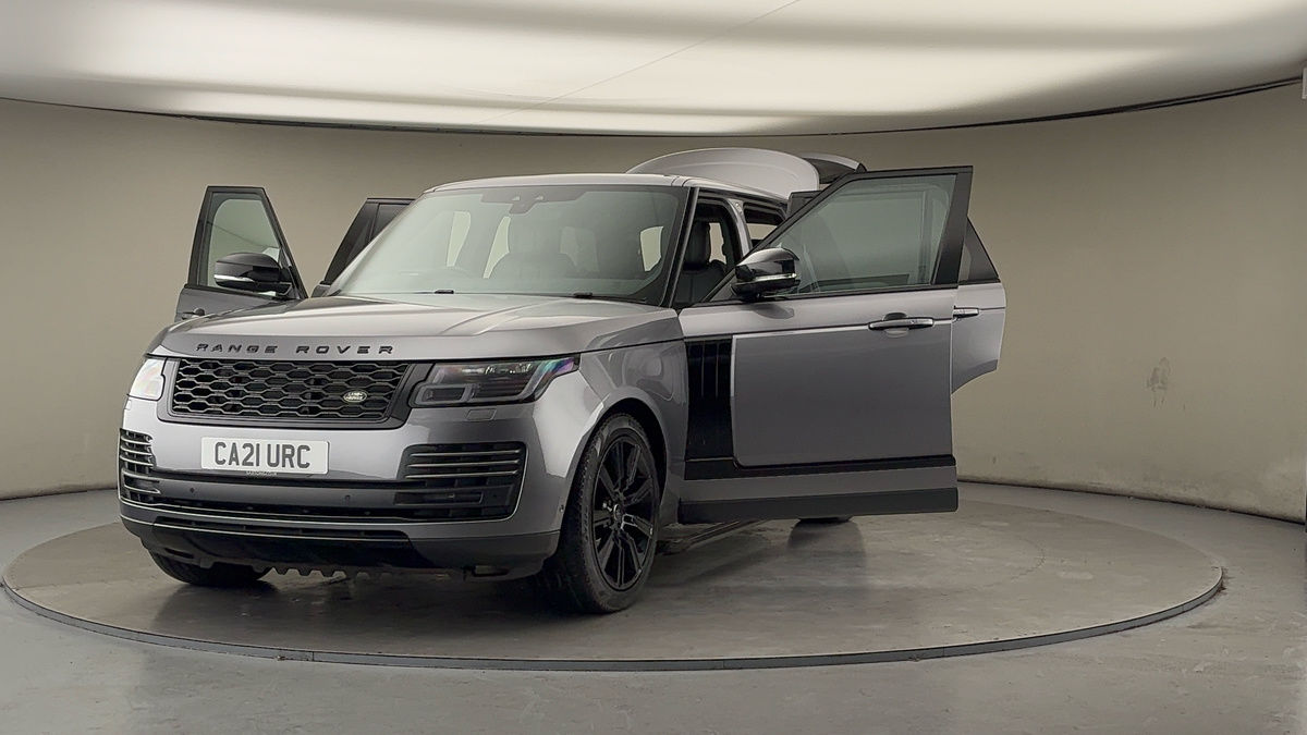 More views of Land Rover Range Rover