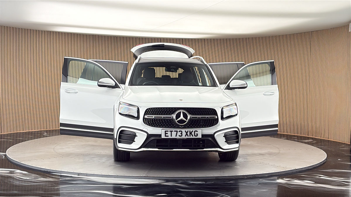 More views of Mercedes-Benz GLB