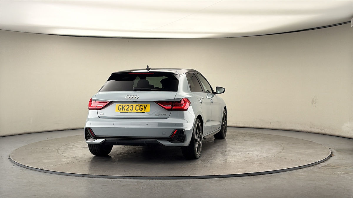 More views of Audi A1