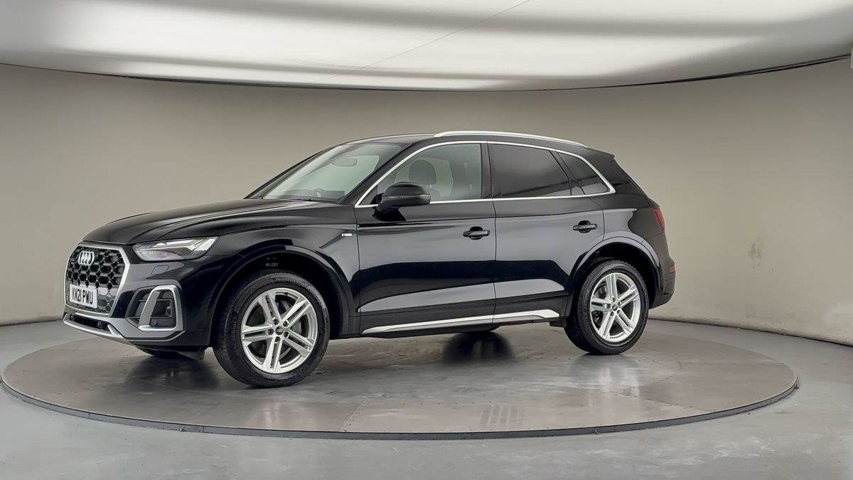 More views of Audi Q5