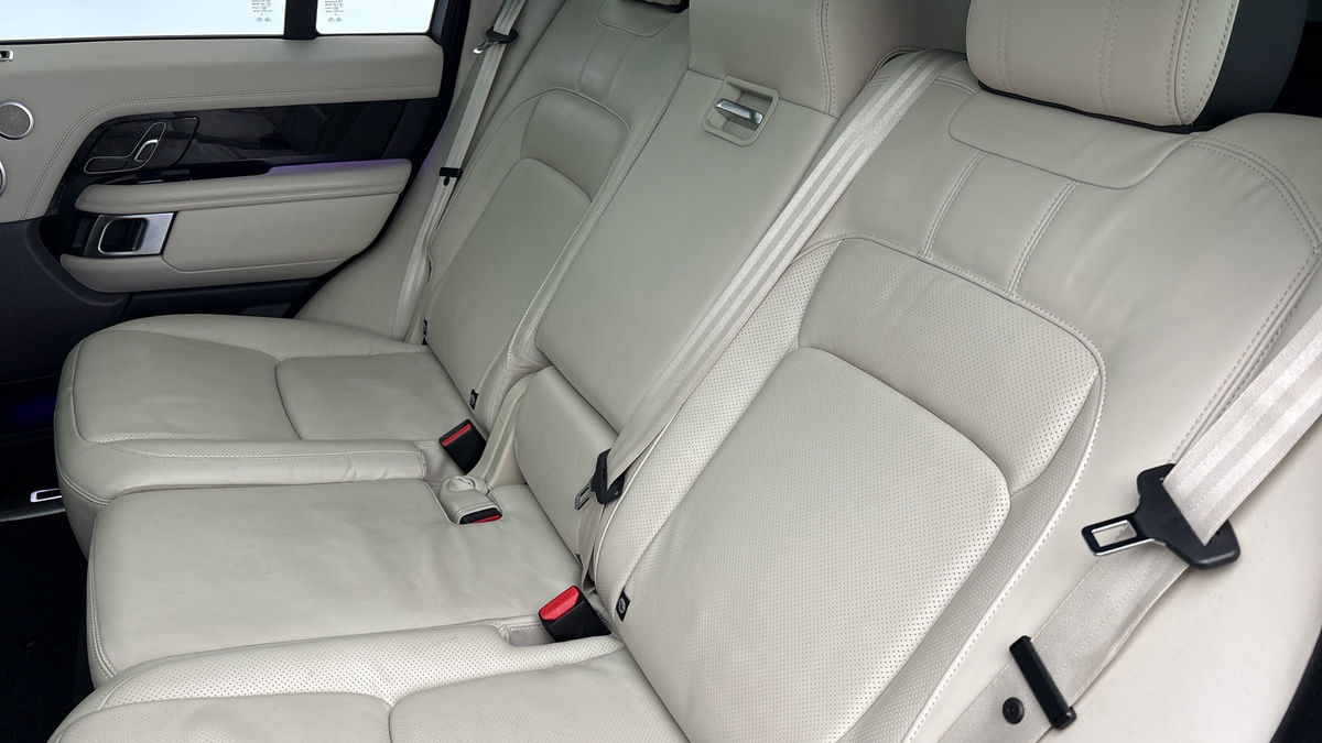 Land Rover Range Rover Image 8