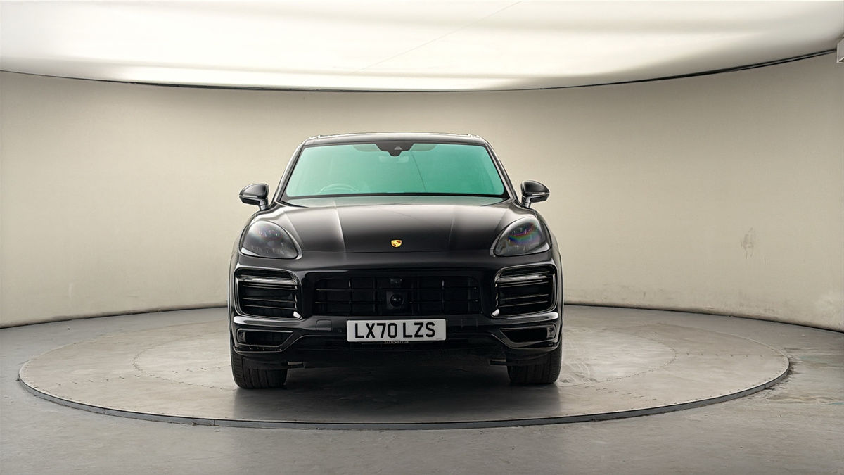 Porsche Cayenne Image 3