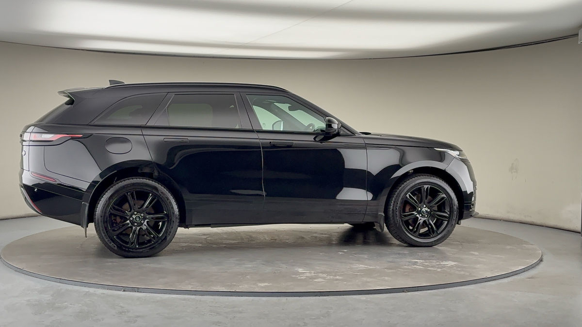 More views of Land Rover Range Rover Velar