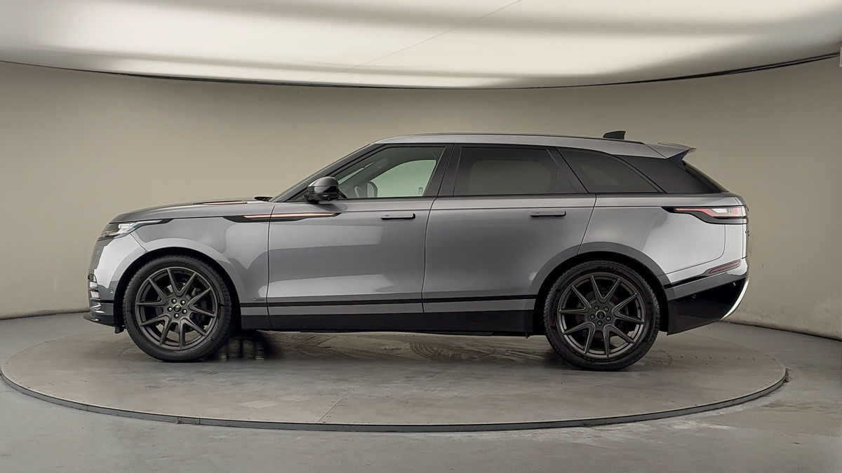More views of Land Rover Range Rover Velar