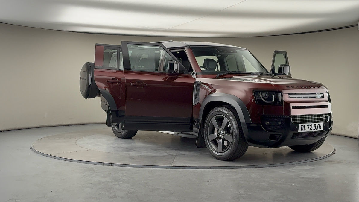 More views of Land Rover Defender 130