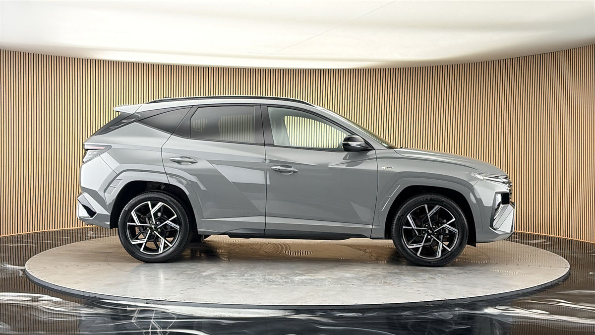 More views of Hyundai TUCSON