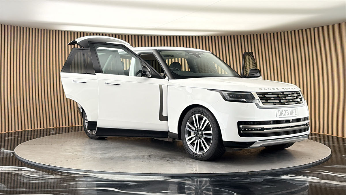 More views of Land Rover Range Rover