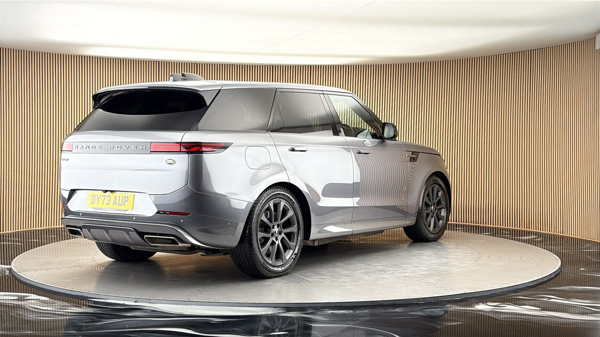 More views of Land Rover Range Rover Sport
