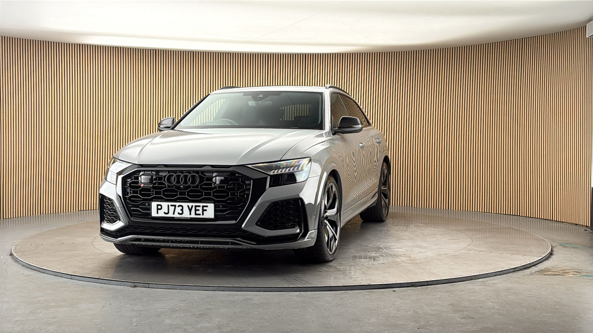 More views of Audi RSQ8