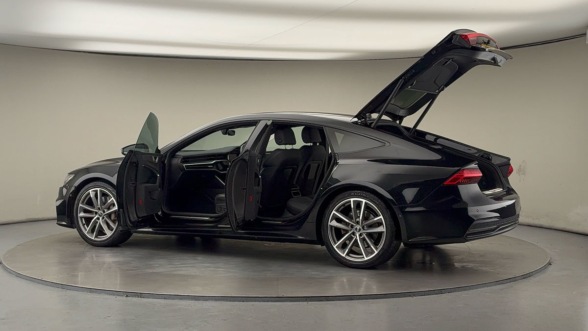 More views of Audi A7