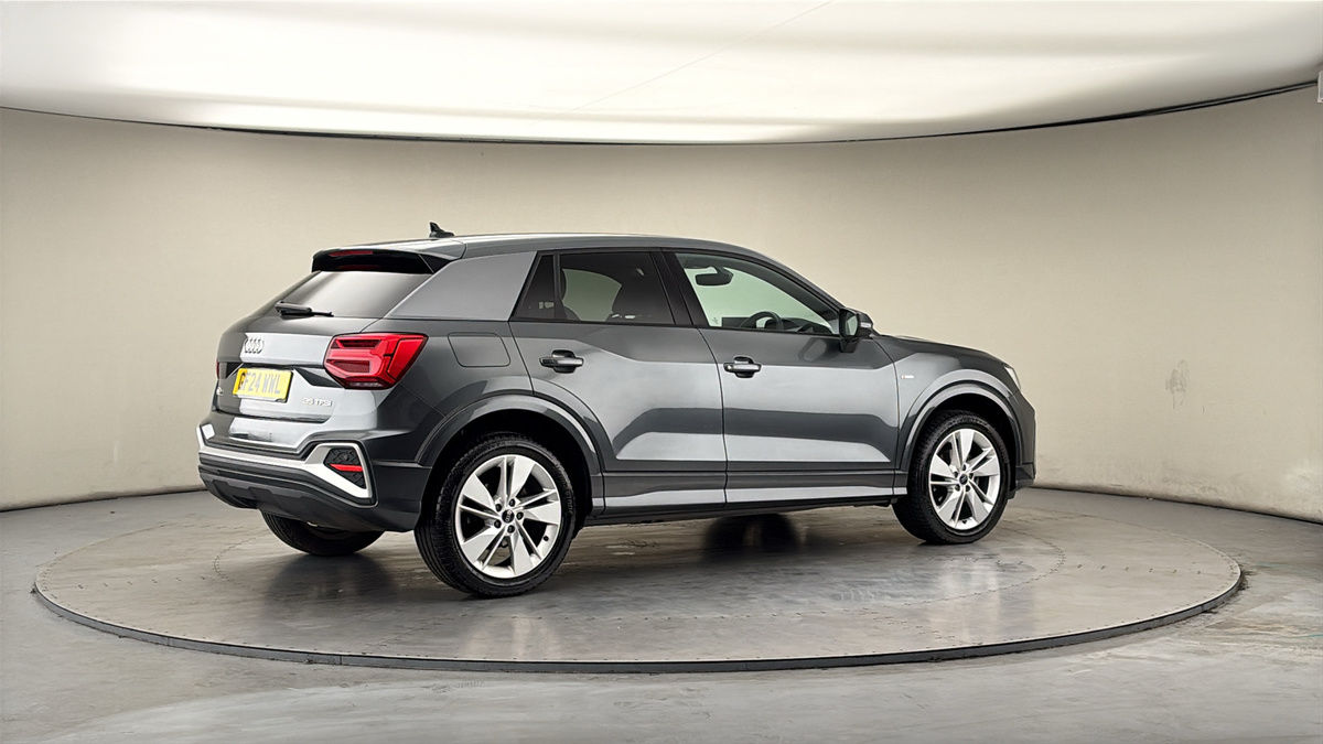 More views of Audi Q2