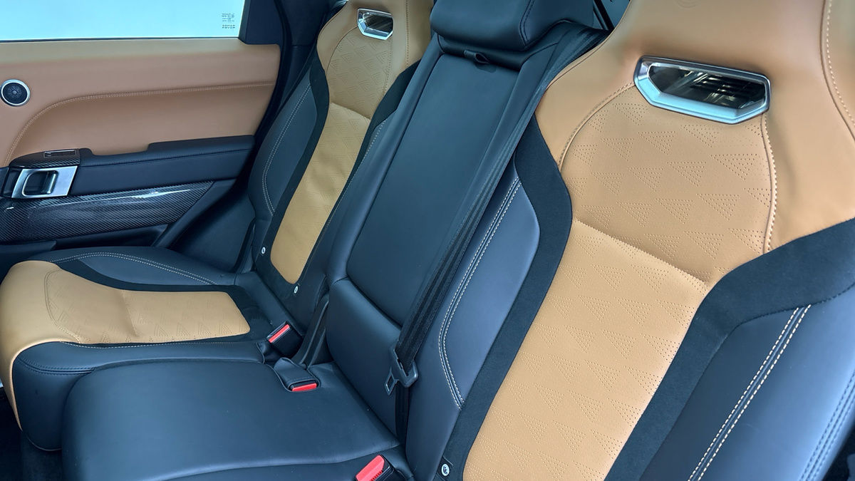 Land Rover Range Rover Sport Image 8