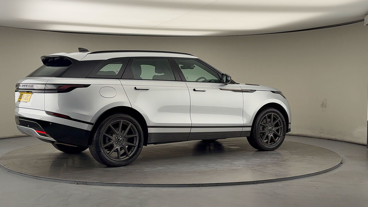 More views of Land Rover Range Rover Velar
