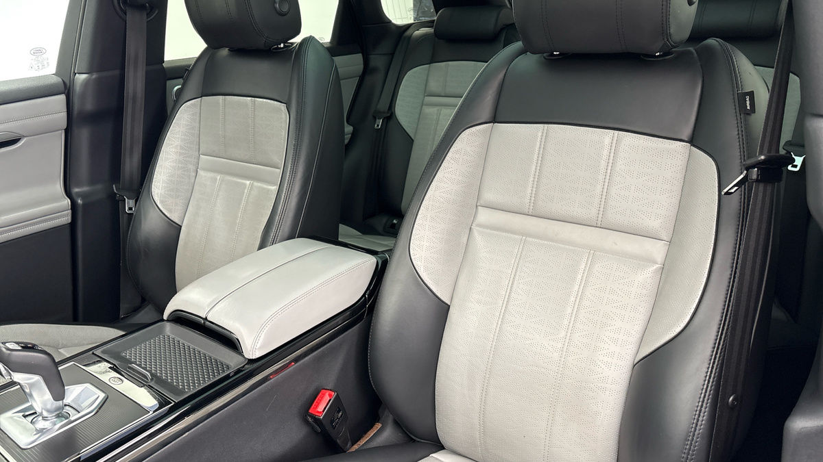 Land Rover Range Rover Evoque Image 7