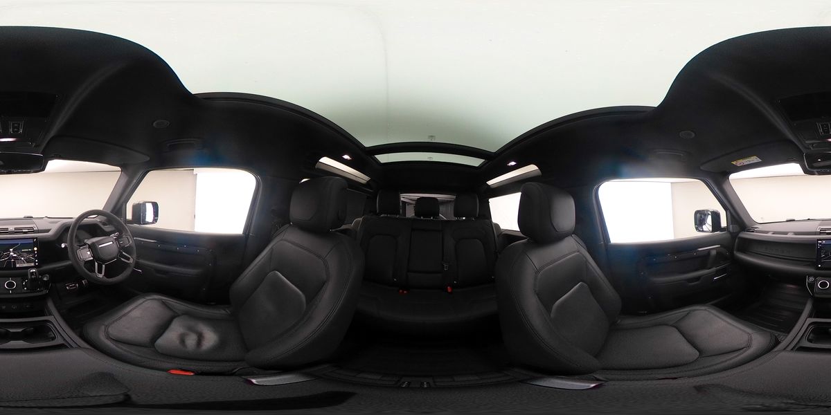 More views of Land Rover Defender 90