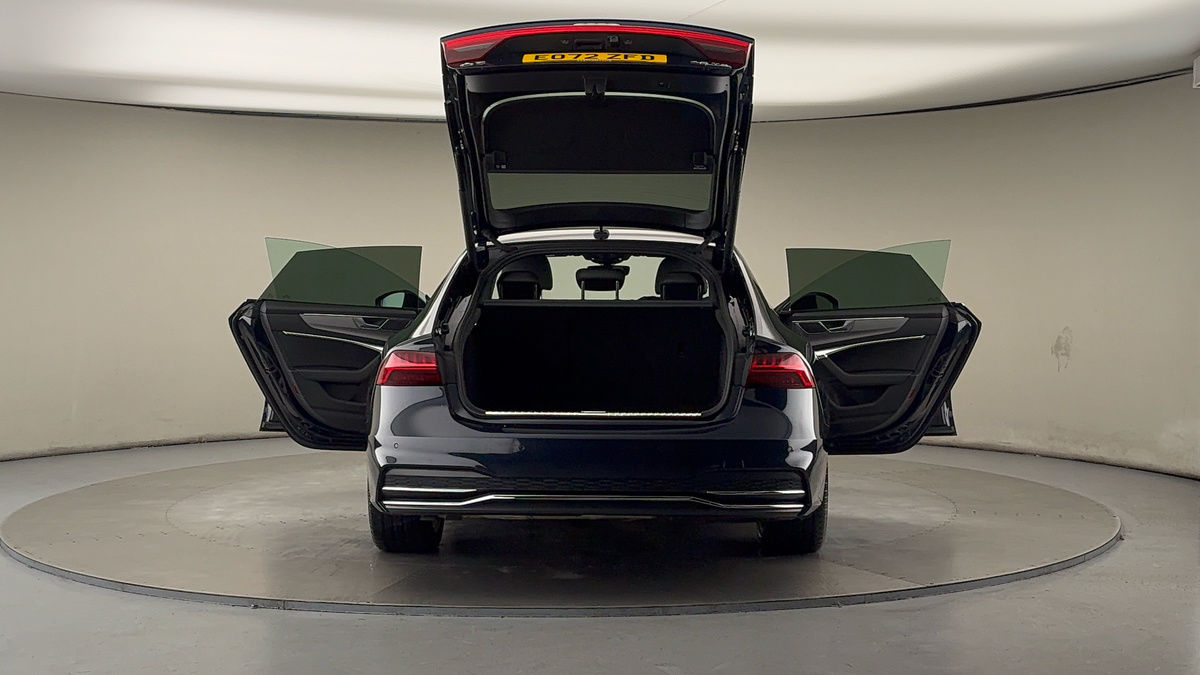 More views of Audi A7