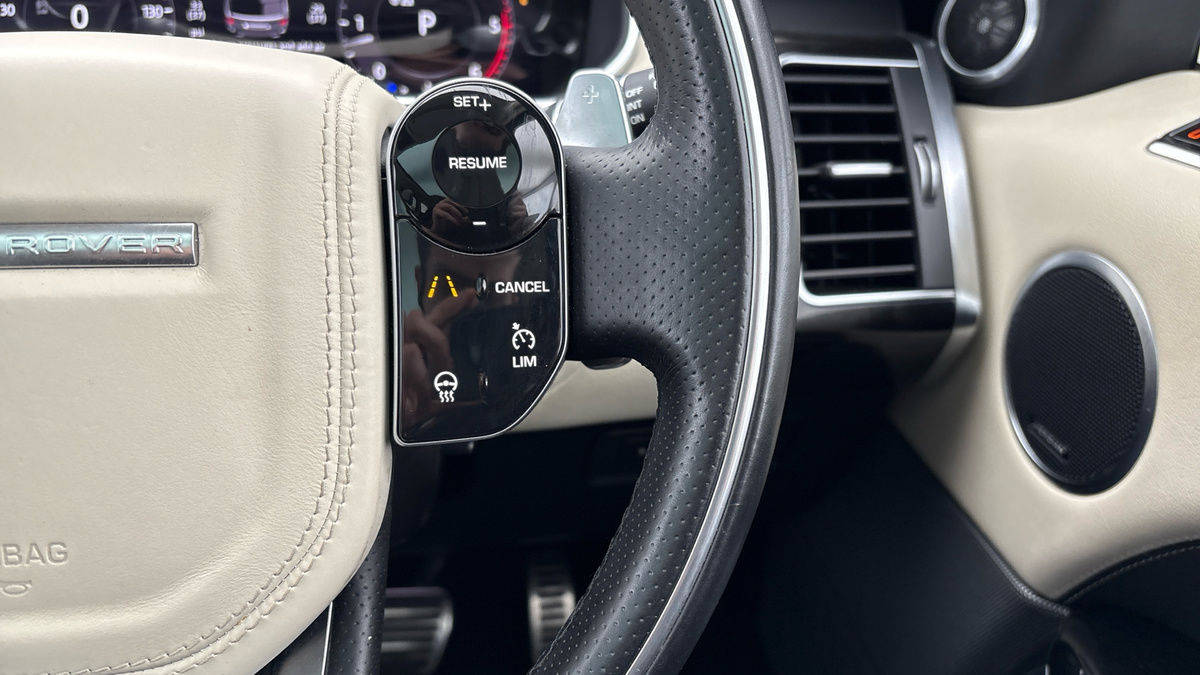 Land Rover Range Rover Sport Image 14