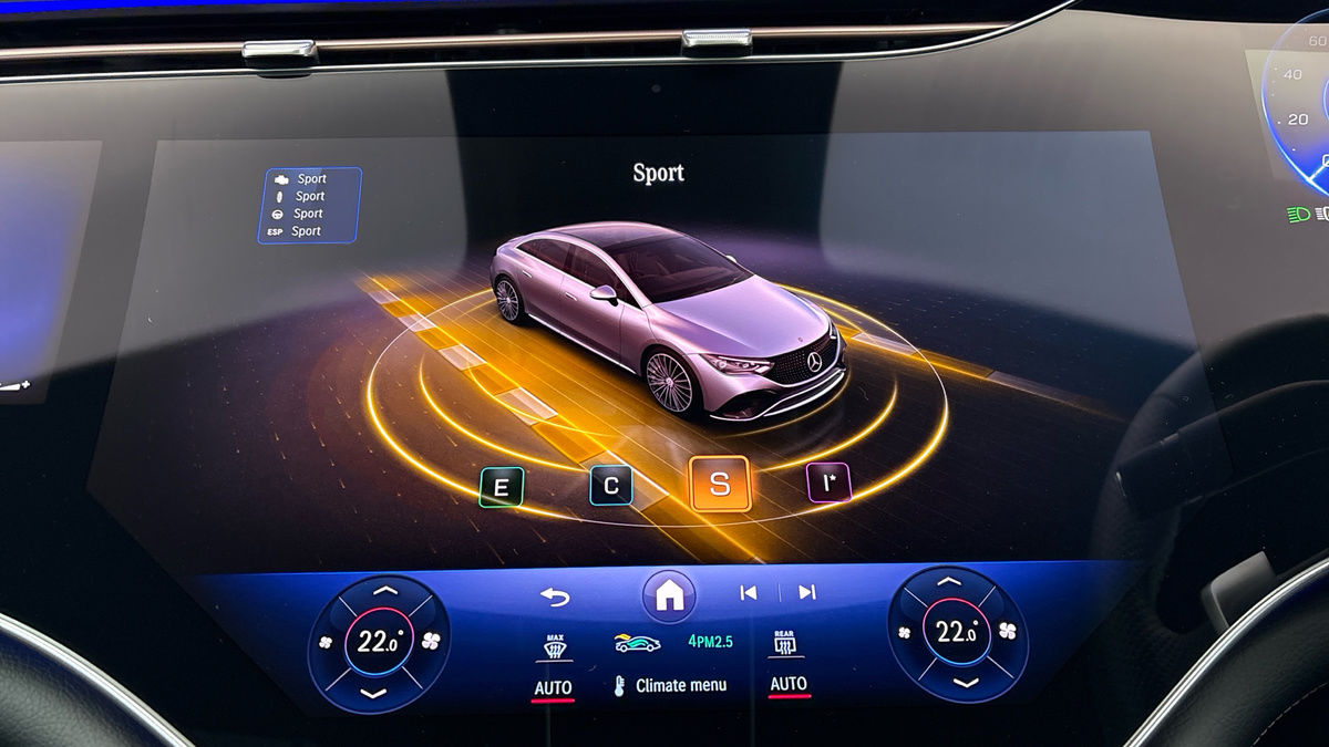 Mercedes-Benz EQE Image 30