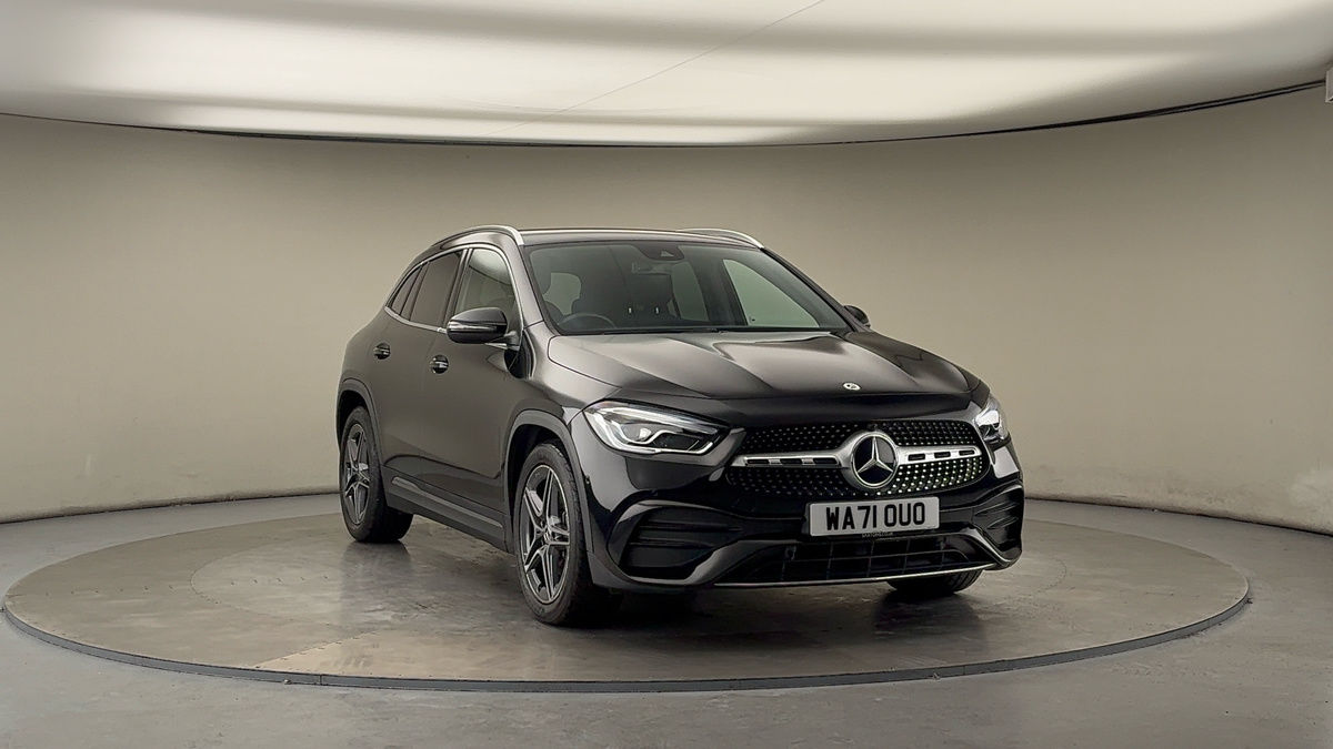 More views of Mercedes-Benz GLA