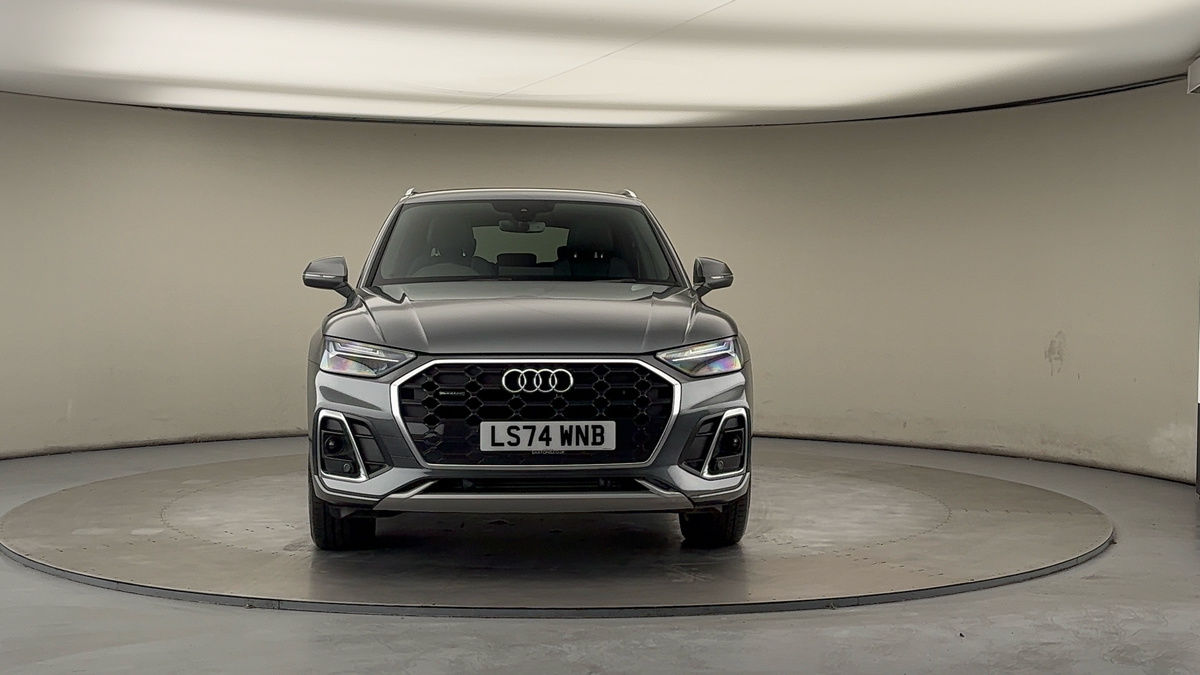 More views of Audi Q5