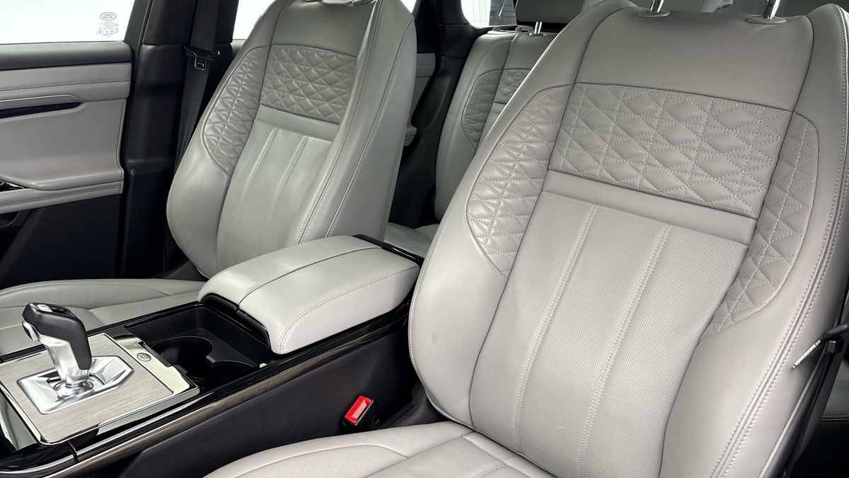 Land Rover Range Rover Evoque Image 7