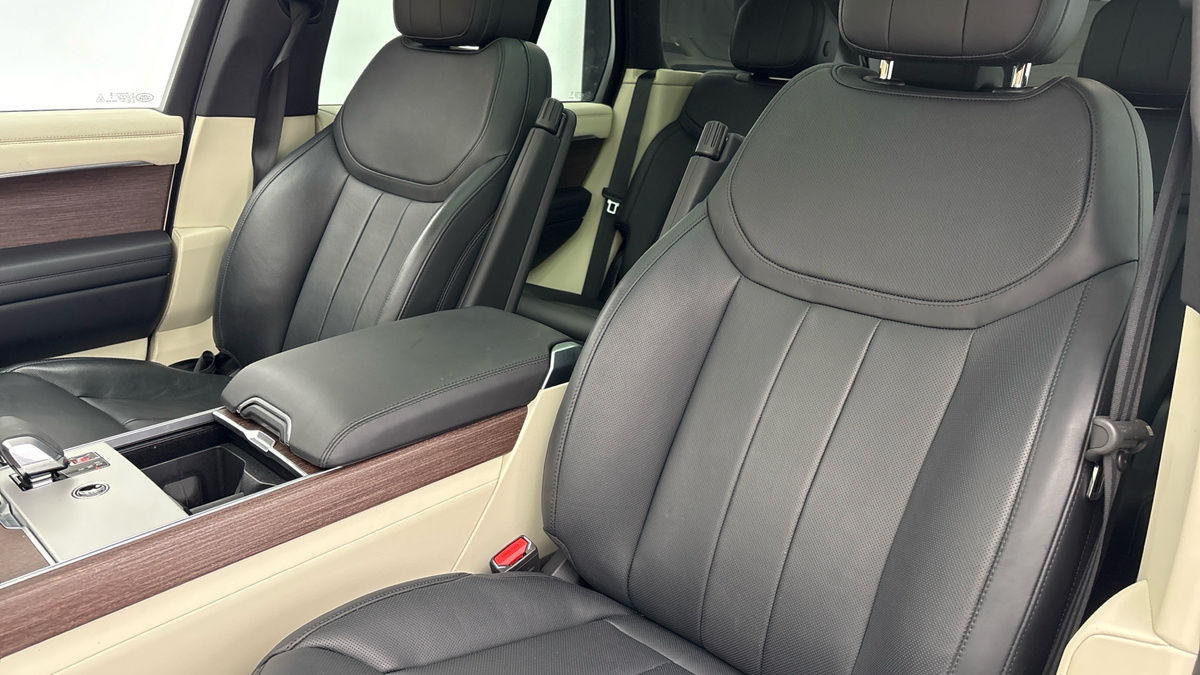 Land Rover Range Rover Image 7