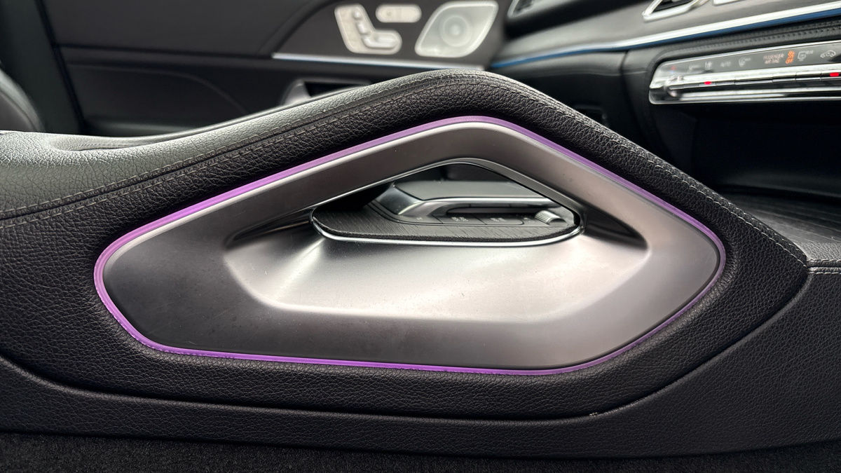 Mercedes-Benz GLE Image 26