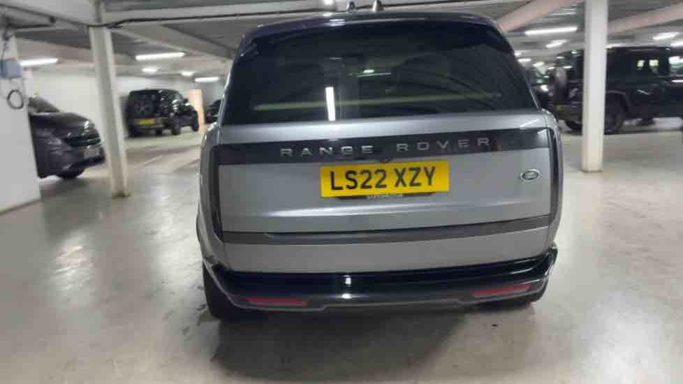 More views of Land Rover Range Rover