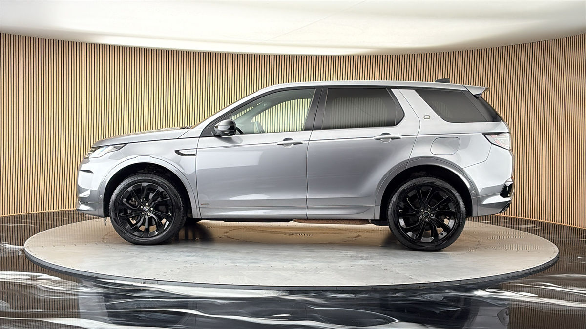 More views of Land Rover Discovery Sport