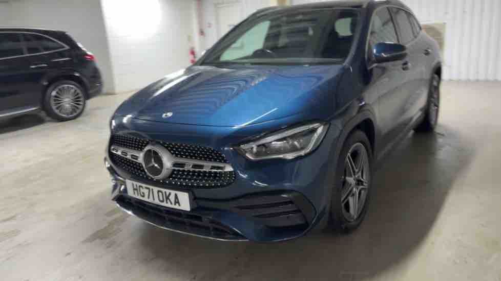 More views of Mercedes-Benz GLA