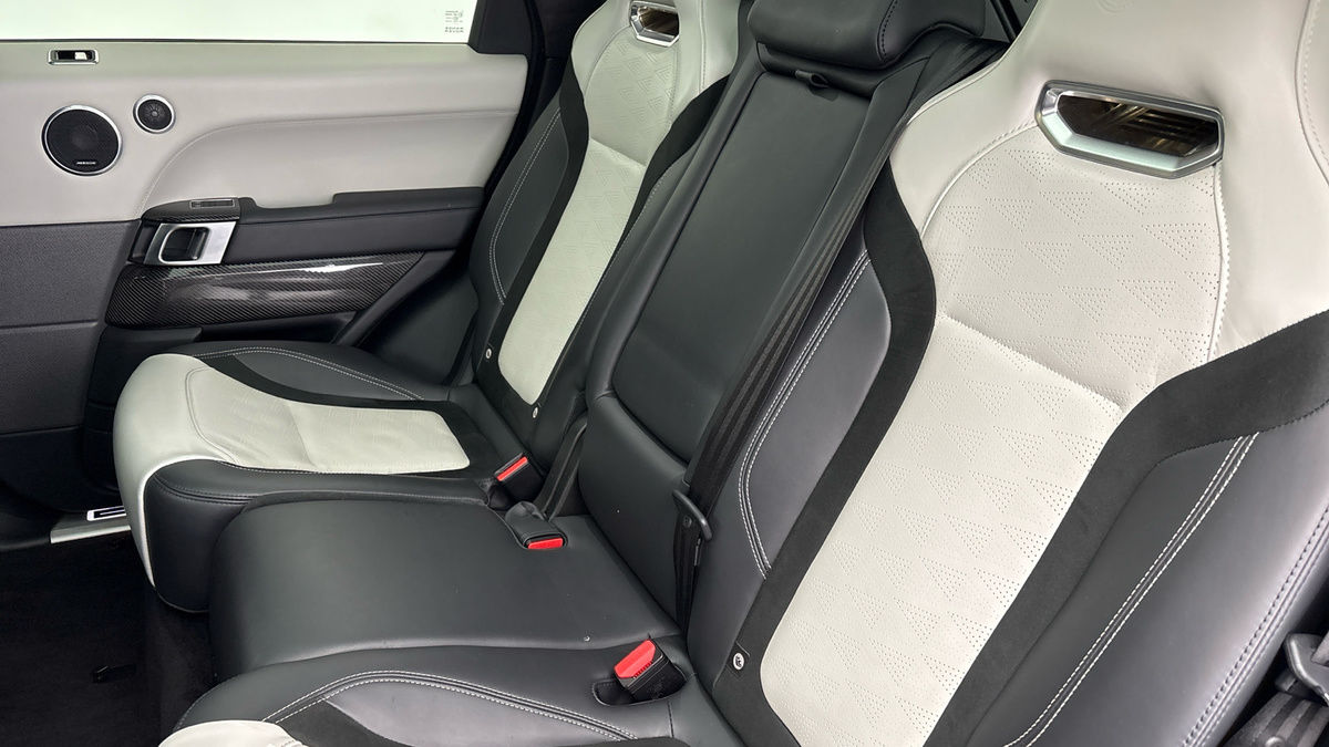 Land Rover Range Rover Sport Image 8