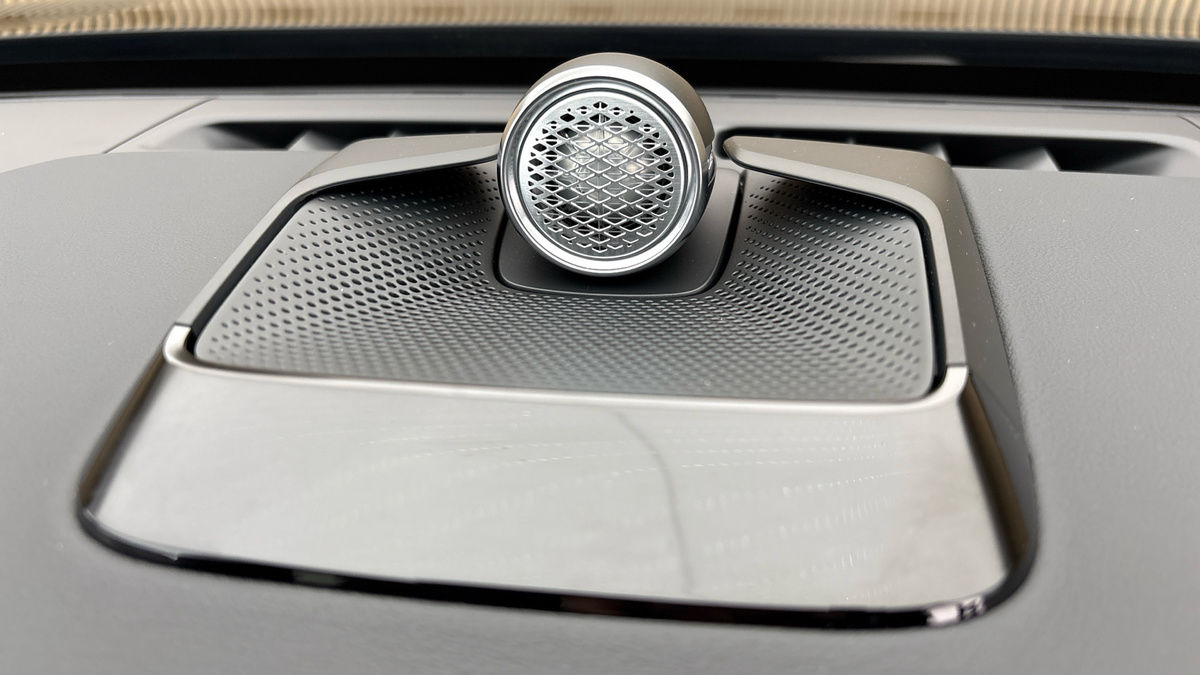 Volvo ES90 Image 30
