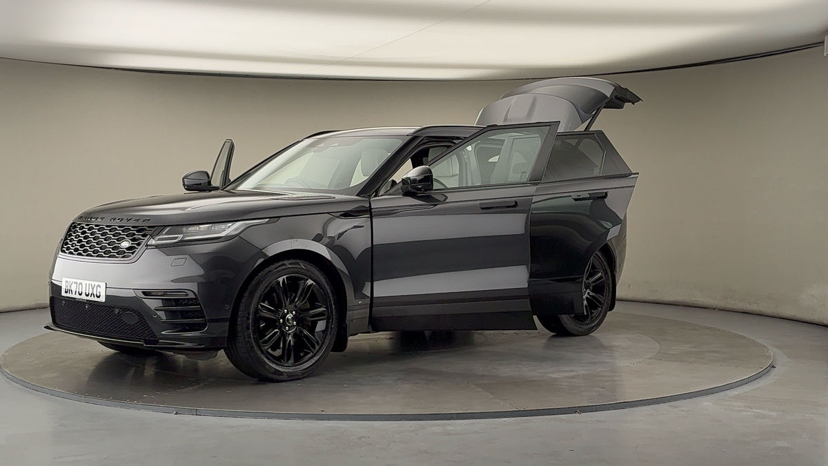 Land Rover Range Rover Velar Image 22