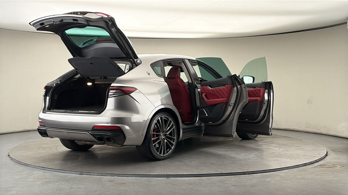 More views of Maserati Levante