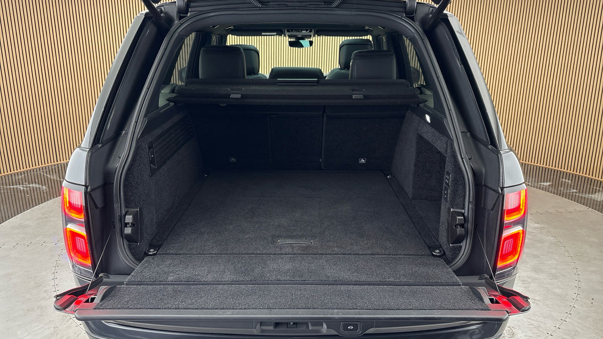 Land Rover Range Rover Image 11