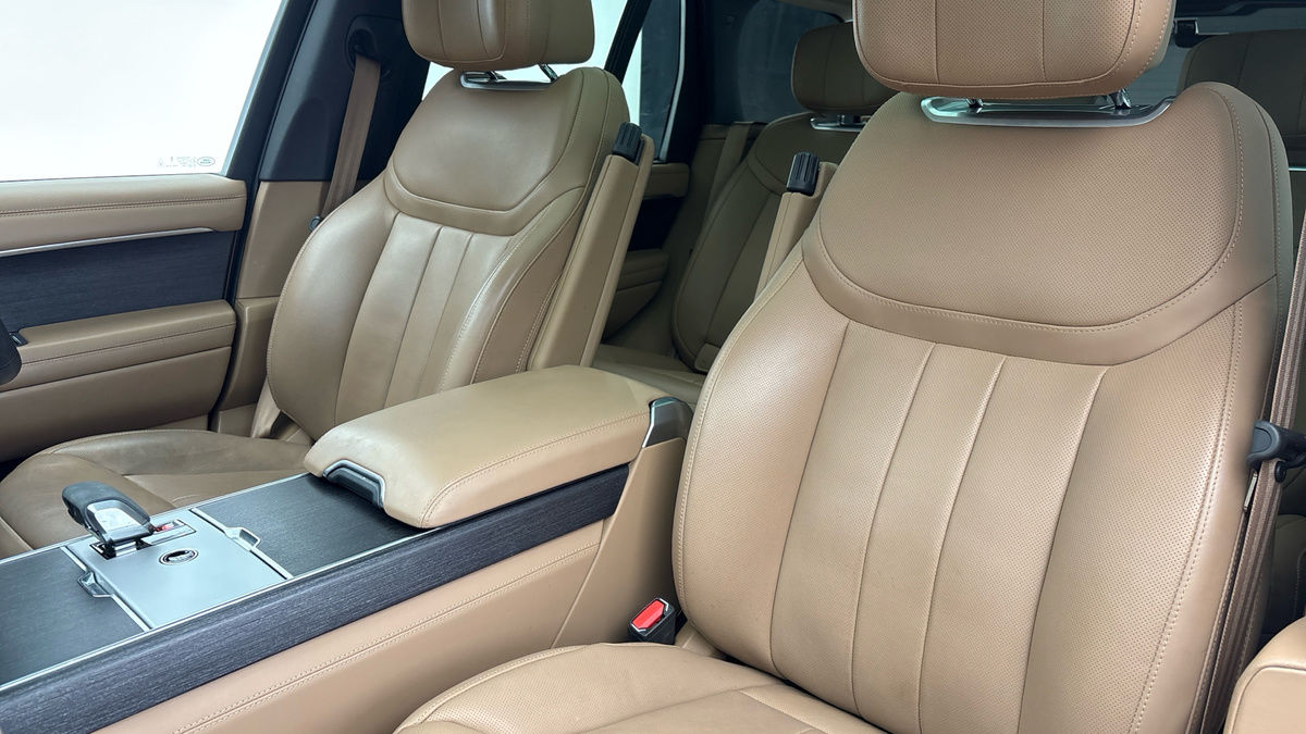 Land Rover Range Rover Image 7