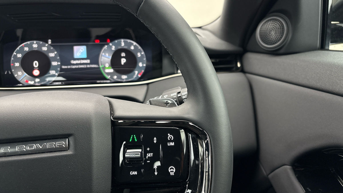 Land Rover Range Rover Evoque Image 14