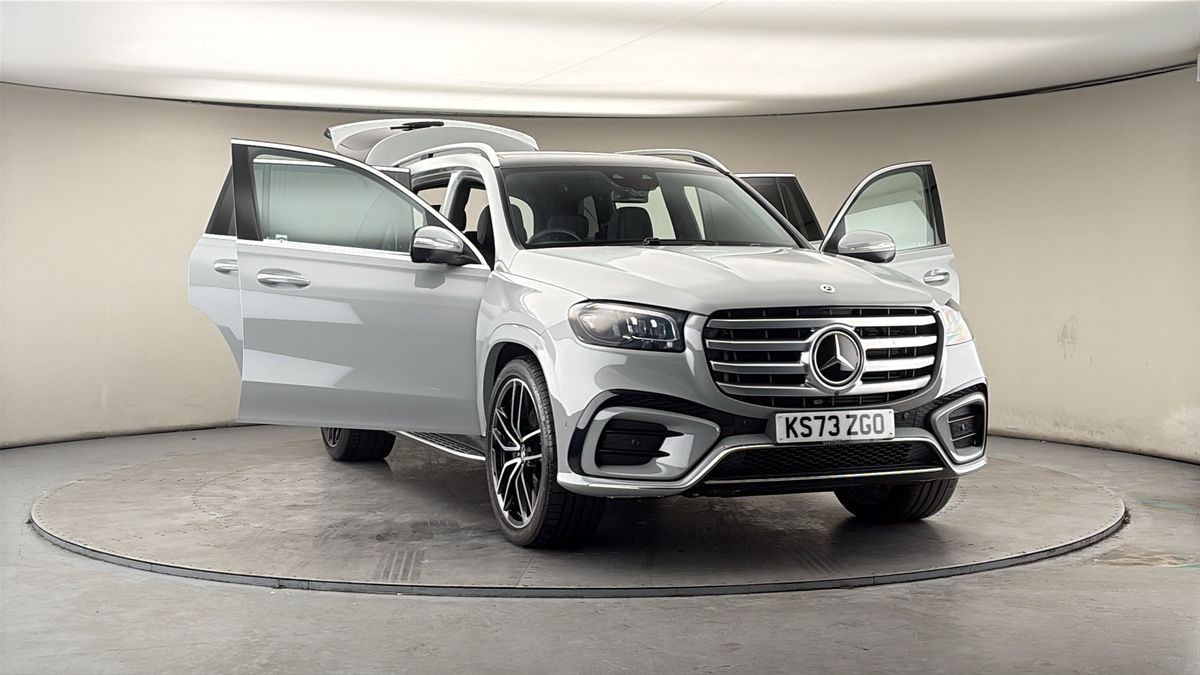 More views of Mercedes-Benz GLS