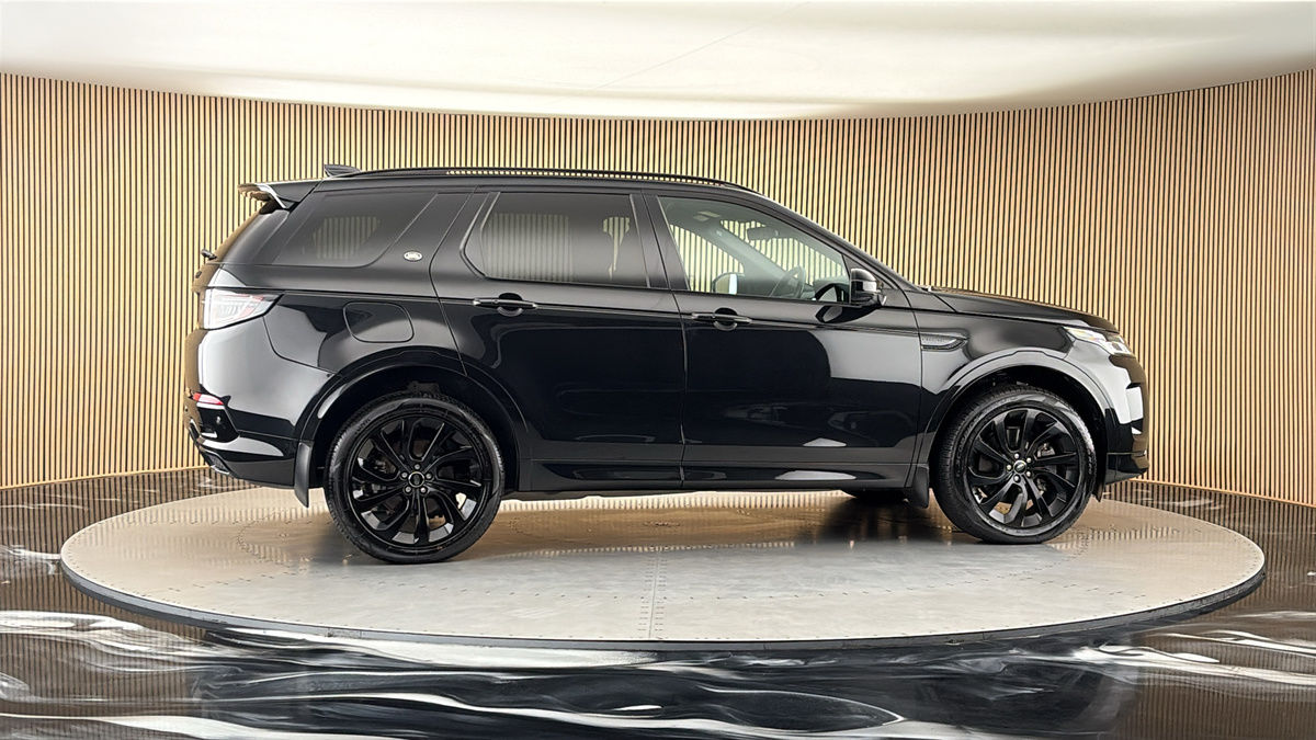 More views of Land Rover Discovery Sport