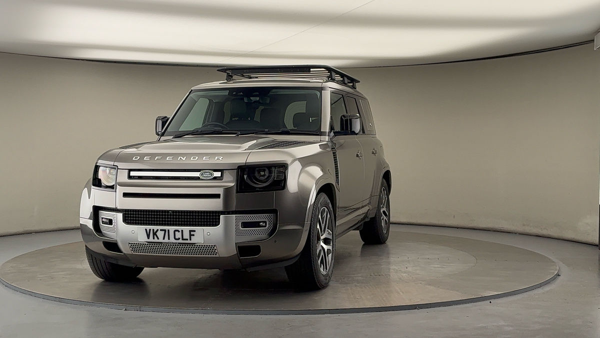More views of Land Rover Defender 110