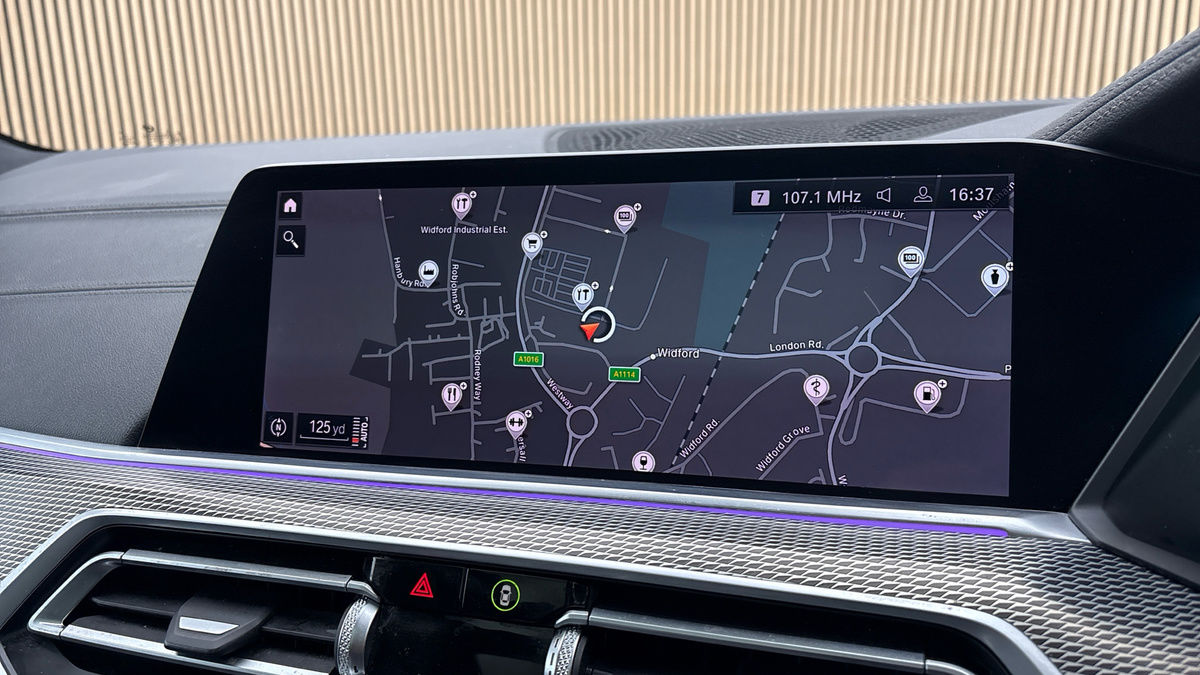 BMW X5 Image 17