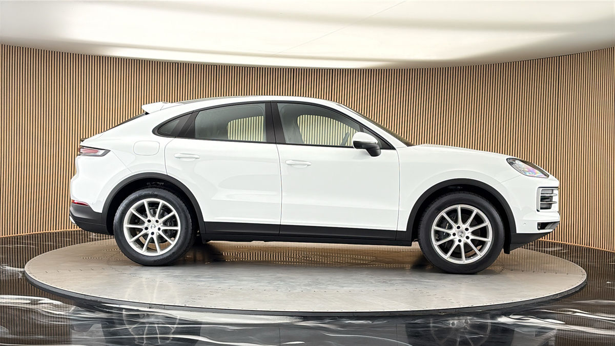 More views of Porsche Cayenne