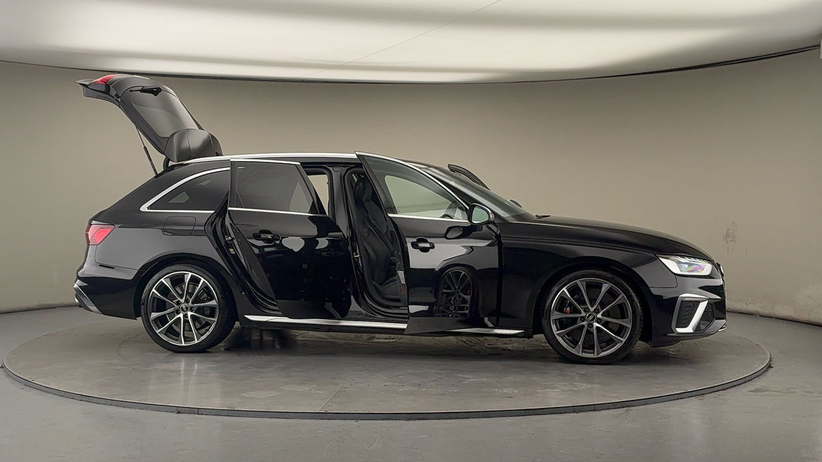 More views of Audi S4 Avant