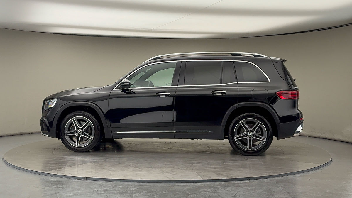 More views of Mercedes-Benz GLB