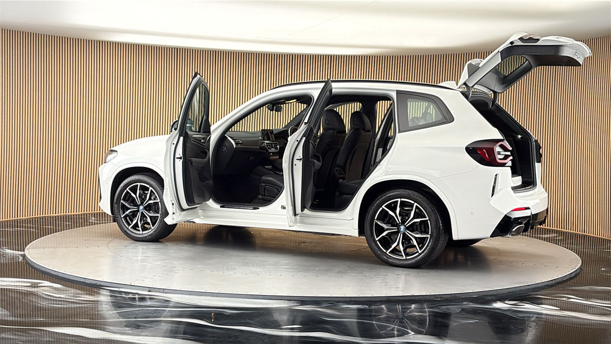 More views of BMW X3