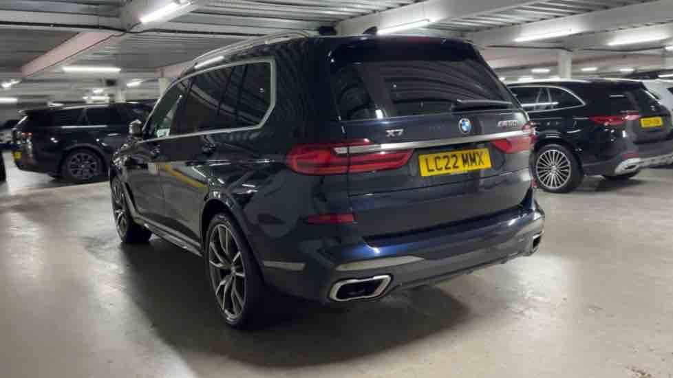 More views of BMW X7